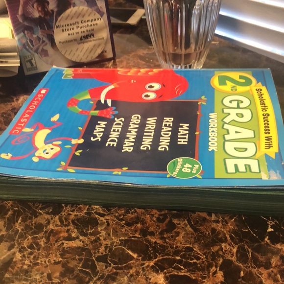 Edition Scholastic - 2nd Grade Workbook with Motivational Stickers - Picture 4 of 10